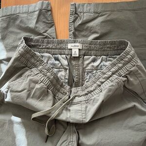L.L. Bean Women’s Olive Jawstring Cropped Pants
